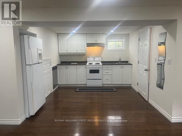 Building Photo - 63 Taylor Rd