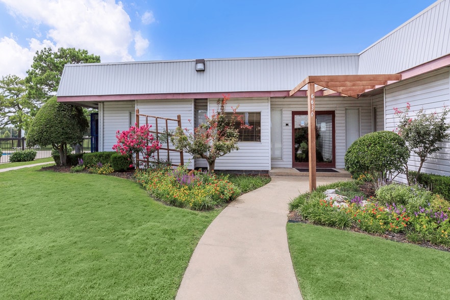 Village Creek at 67th