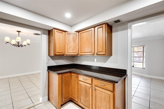 Foto del edificio - 3460 NE 28th Ave