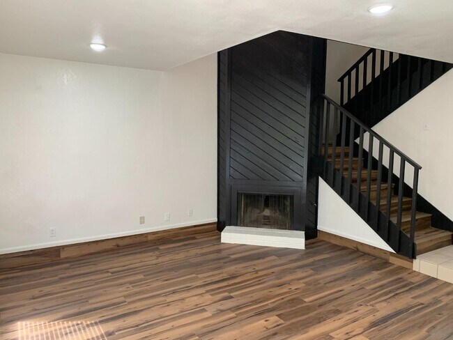 Foto del edificio - 7201 Memphis Ave