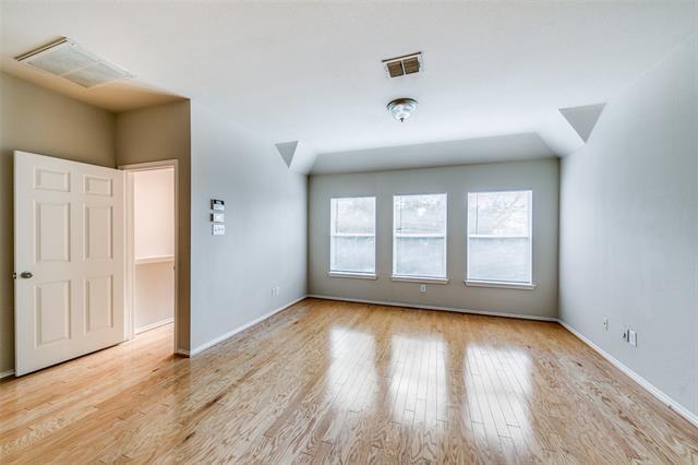 Building Photo - 7416 Coronado Ave
