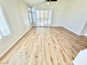 Building Photo - 4421 N Prospect Hill Ct