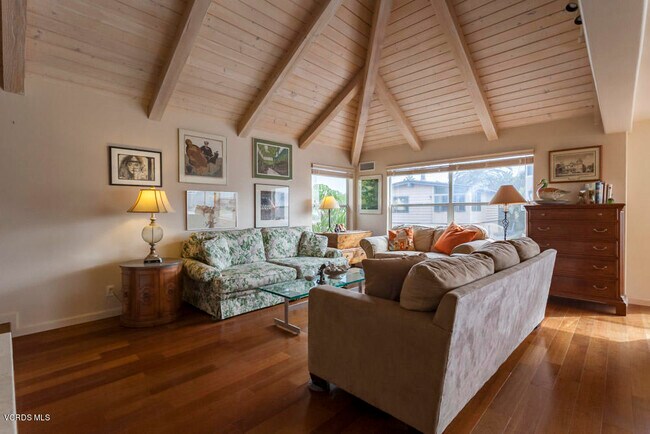 Foto del edificio - 1201 Cornwall Ln