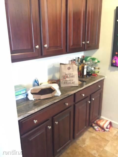 Foto del edificio - 2 br, 2 bath  - 340 E 43rd St