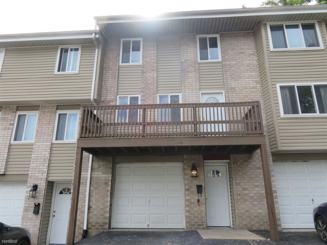 3 br, 1.5 bath House - 2807 Lincoln Way 1... - 3 br, 1.5 bath House - 2807 Lincoln Way  1...