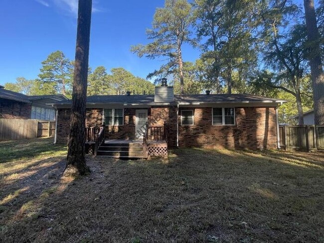 Foto del edificio - 12001 Lemoncrest Ln