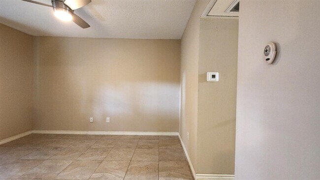 Foto del edificio - 3224 Timmons Ln