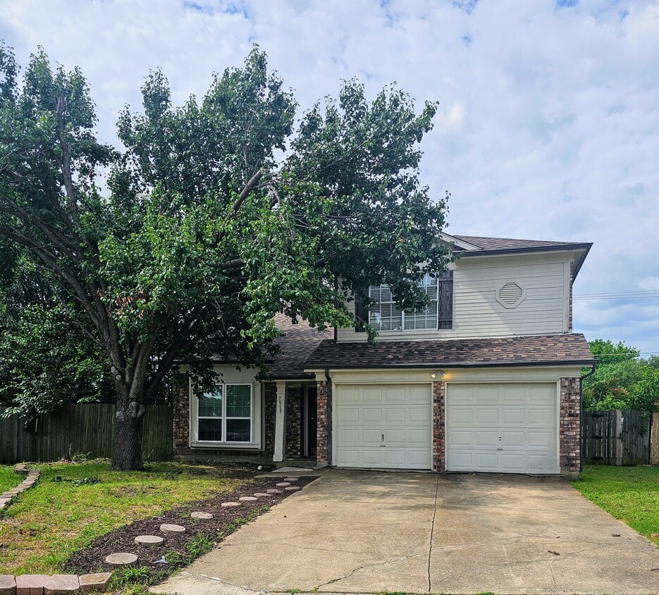 Primary Photo - 7618 Clairmont Ave