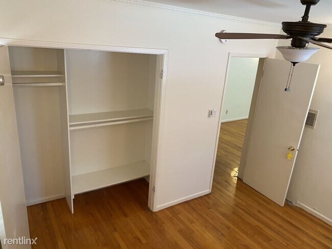 Building Photo - 1 br, 1 bath Apartment - 624 Veteran Avenue
