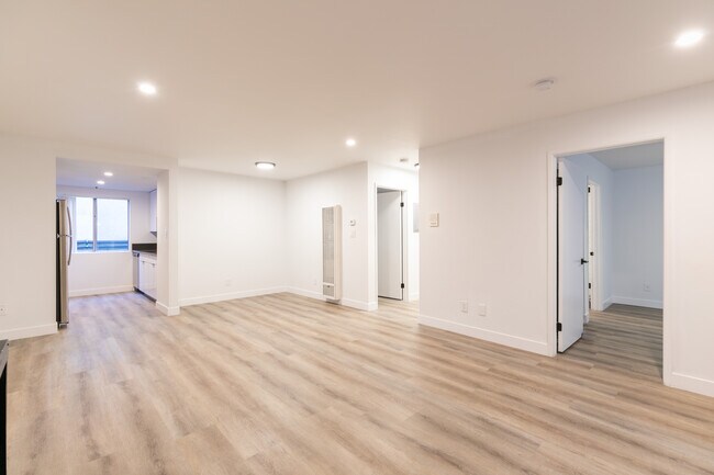 Foto del edificio - 3710 Midvale Ave