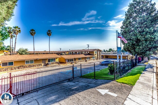 Foto del edificio - 1471 E Eureka St