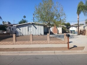 Building Photo - 25106 Fay Ave