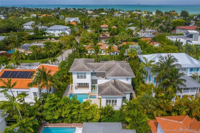 Foto del edificio - 275 Hampton Ln
