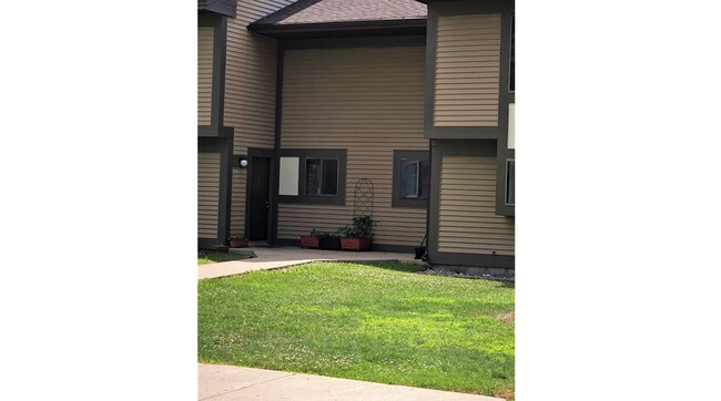 Foto del edificio - 420-249 Hannah St