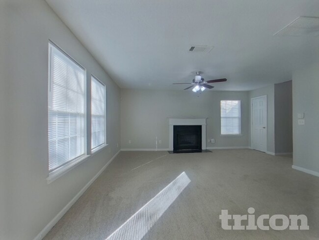 Building Photo - 2241 Tuley Dr