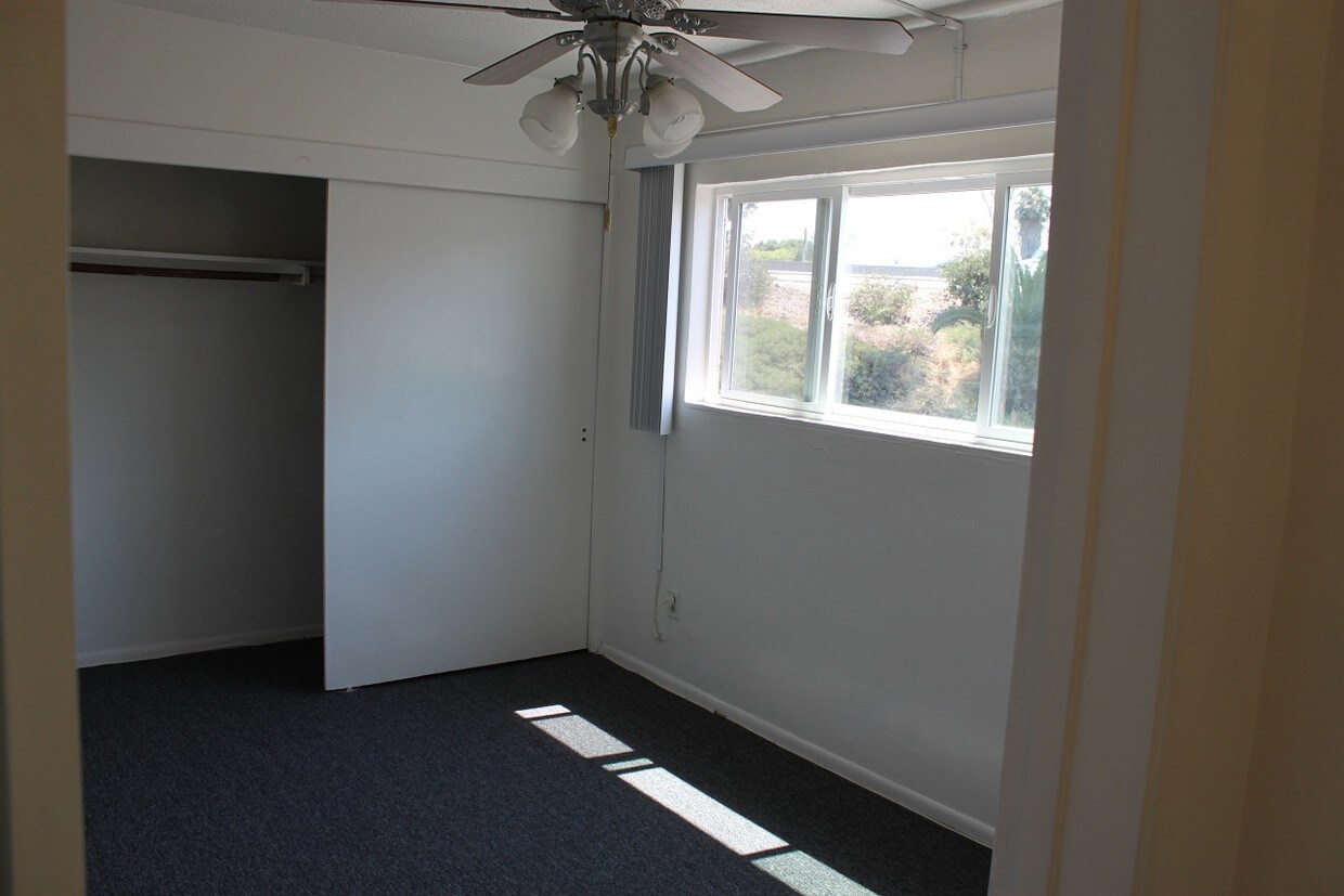 Foto principal - 3319 Livonia Ave