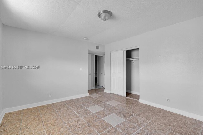 Foto del edificio - 632 SW 16th Ave