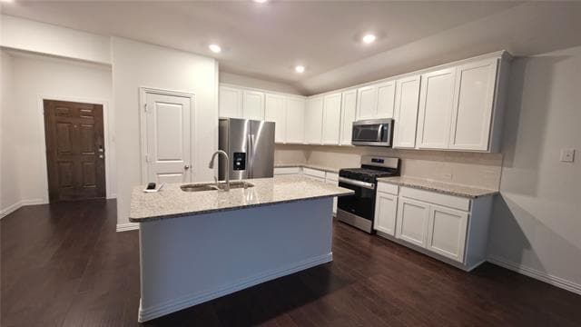 Foto del edificio - 109 Corcovado Ave