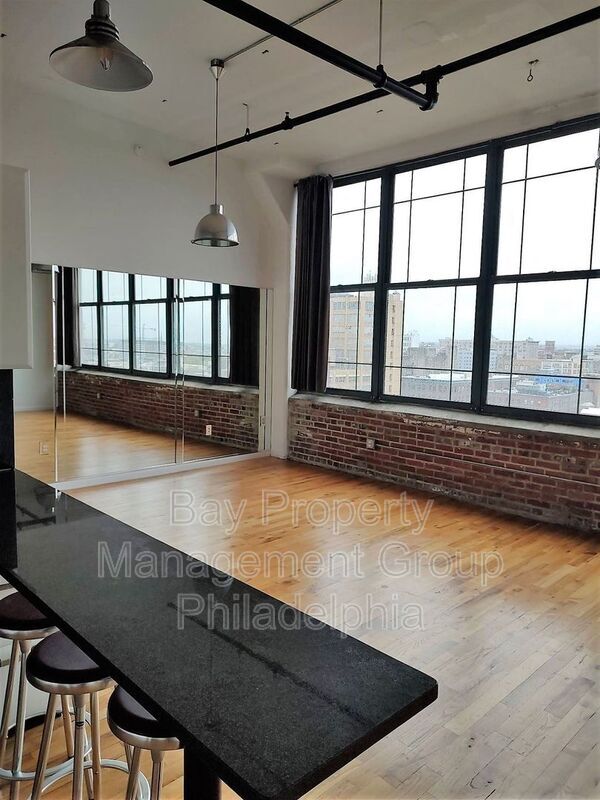 Foto del edificio - 314 N 12th St