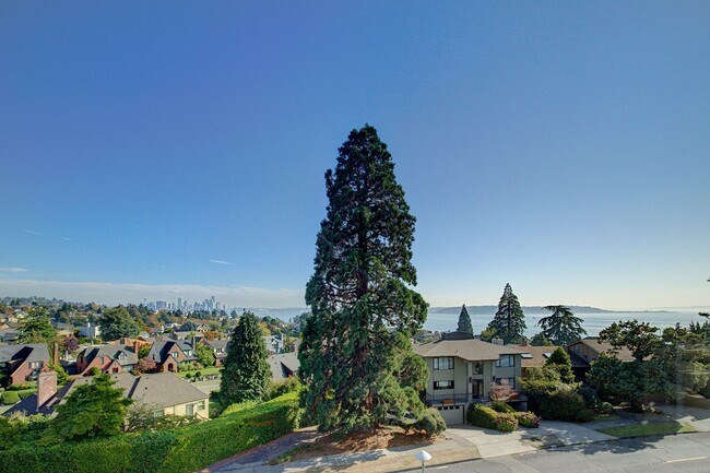 Foto del edificio - 4Bd/3.5Ba Seattle Home