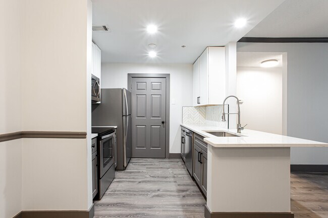 Foto del edificio - 1074 Peachtree Walk NE