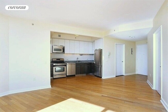 Building Photo - 230 Ashland Pl