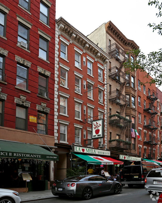 Foto del edificio - 167 Mulberry St