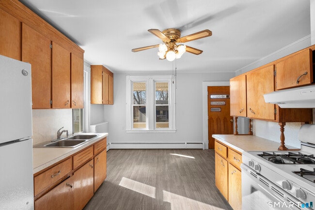 Foto del edificio - 48 Anderson St