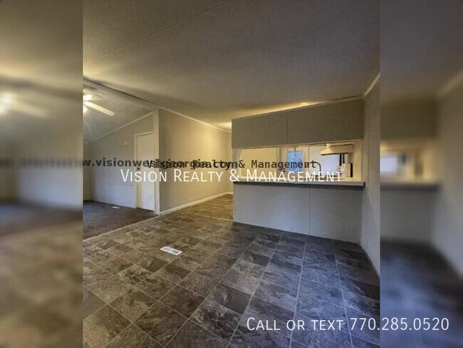 Foto del edificio - Three Bed/Two Bath Coming Soon!