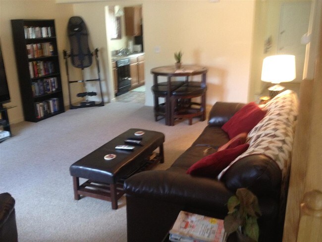 Foto del edificio - 3682 Killy Ct