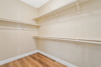 Building Photo - 7616 Perla Del Mar Ave