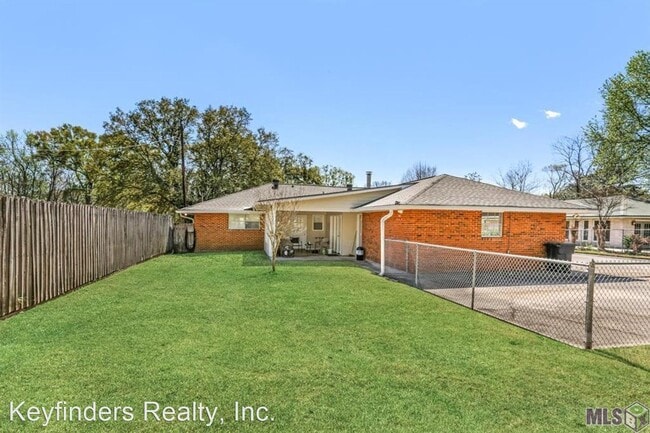 Building Photo - 3 br, 2 bath House - 14217 Highland Road