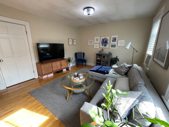 3 large windows creating a sunny and bright space, overlooks F Street and Up Academy - 34 F St