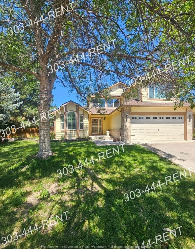 Spacious 5-Bedroom Thornton Home with Finished Basement & 3-Car Garage - Spacious 5-Bedroom Thornton Home with Finished Basement & 3-Car Garage