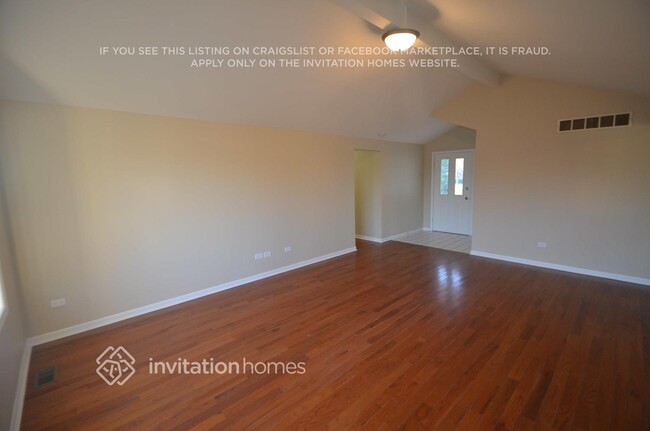 Foto del edificio - 2710 Billie Limacher Ln