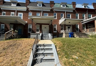 Building Photo - 2908 Hilldale Ave
