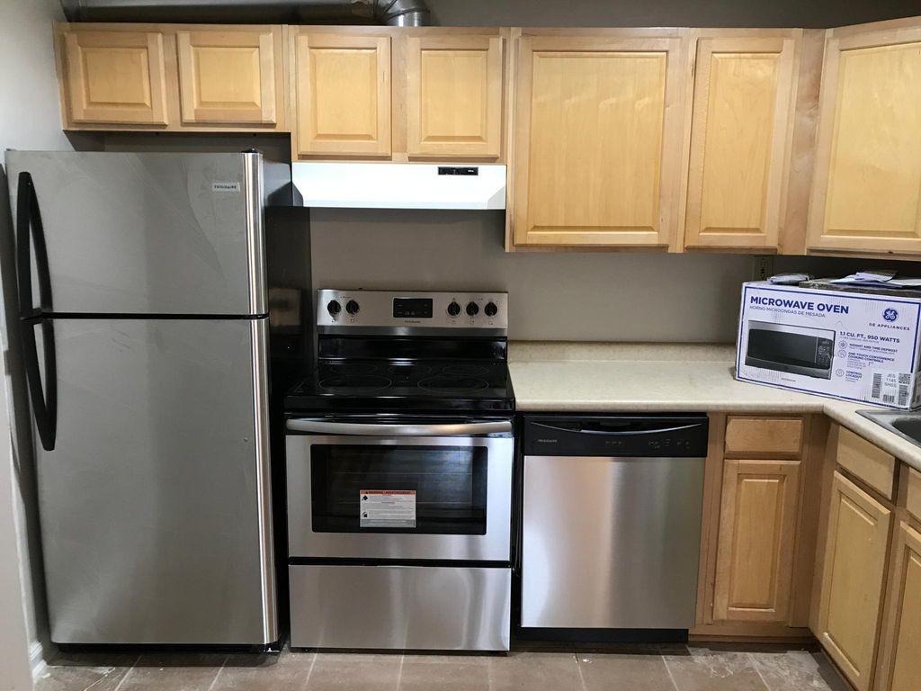 Kitchen - 1463 Southland Vista Ct NE
