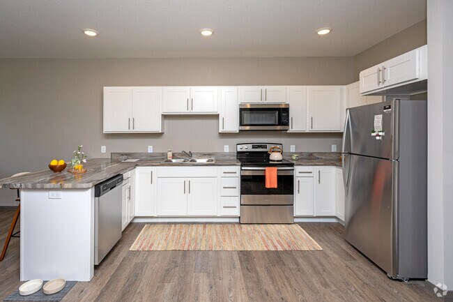 1HAB, 1BA - 679 ft² - The Emerald Apartments & Townhomes