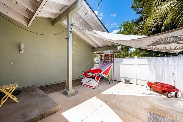 Foto del edificio - 1067 Santa Rosa Ave