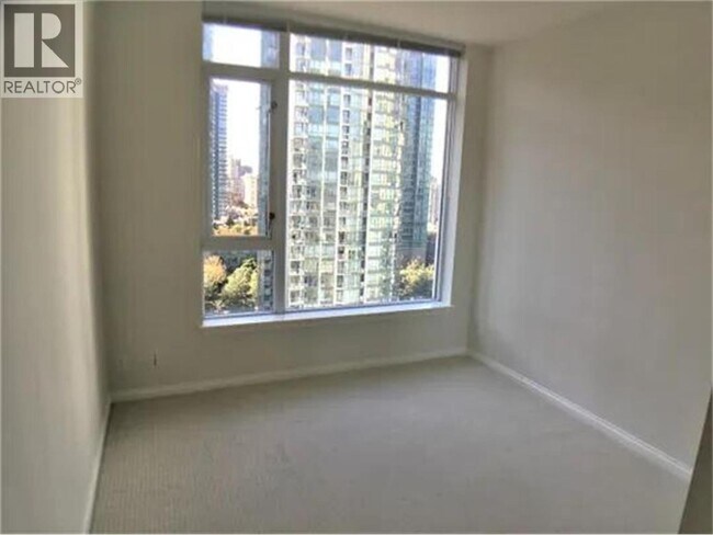 Building Photo - 1211 Melville St