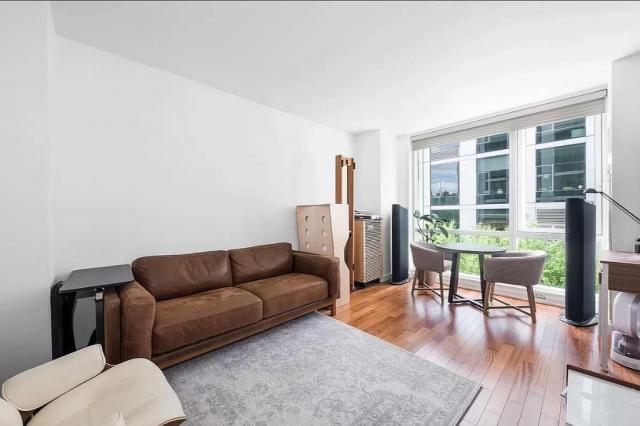 Primary Photo - 1 bedroom in NEW YORK NY 10007
