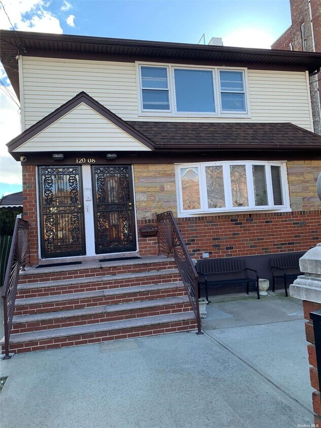 Primary Photo - 120-08 109th Ave