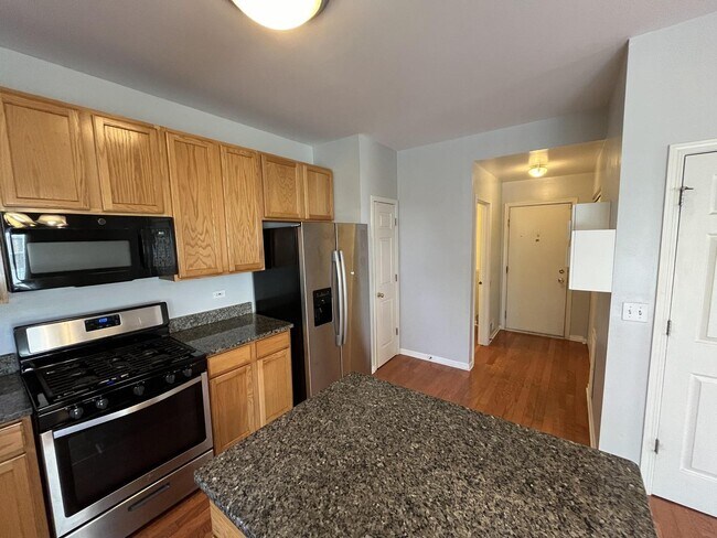 Foto del edificio - 3896 Baybrook Dr