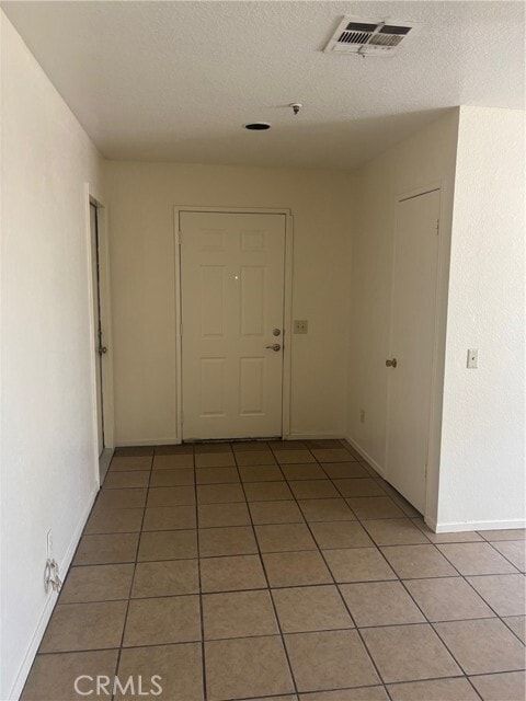 Building Photo - 13685 Ocotillo Rd