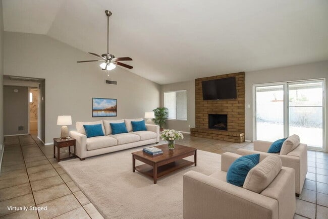 Building Photo - 1213 W Stottler Dr