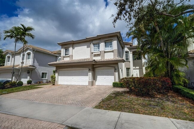 Building Photo - 10773 NW 69th Ter