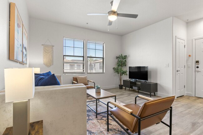 Foto del edificio - 9450 W Cabela Dr