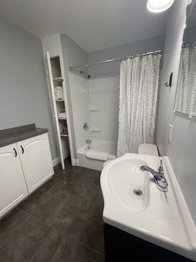 Foto del edificio - 7 1/2 Bacon St