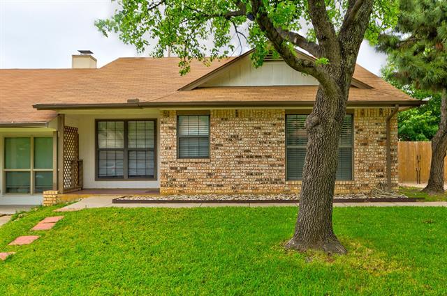 Foto principal - 3005 Kathleen Ln
