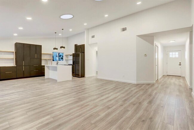 Foto del edificio - 2902 Jorwoods Dr